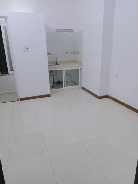 Cho thuê phòng trọ cao cấp 2tr7/tháng có thang máy tại 44 Đường Bùi Văn Ba, Bình Thuận, Quận 7, 24m2