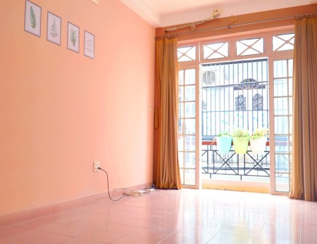 Phòng 40m2 có ban công, Tháng đầu tiên giảm ngay 1 Triệu chỉ từ 4trx. Lh trao đổi 0385.987.252, 40m2