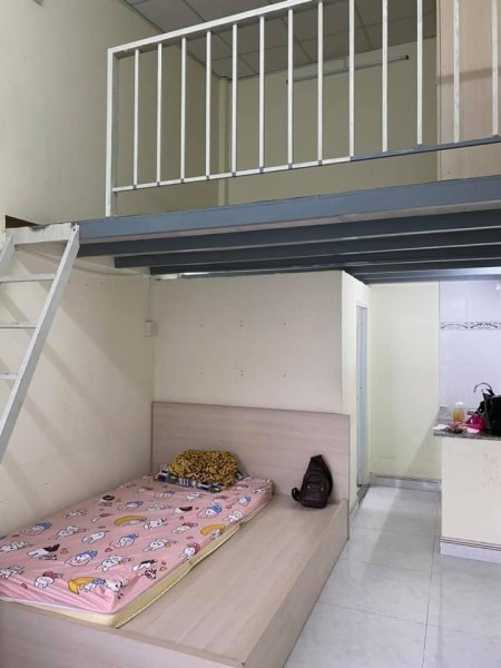 Cho thuê phòng trọ có gác cao không đụng đầu nội thất theo yêu cầu 3tr2/tháng. Lh 0901886686, 25m2