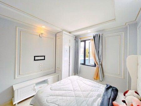 Full nội thất - Thang máy, hầm xe, bảo vệ 24/24 tại 58 Phan Chu Trinh, Bình Thạnh, 25m2