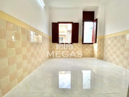 Phòng trọ mới đẹp tại đường 3/2 ngay Đại Học Y Dược có sẵn máy lạnh. Lh tư vấn miễn phí: 0899995468, 24m2