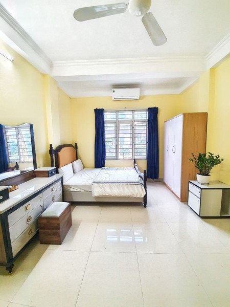 Phòng đẹp có sẵn nội thất diện tích 30m2 giá thuê 3tr6/tháng. Ở miễn phí tháng 12, 30m2