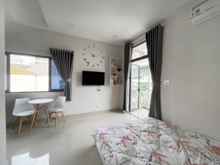 Phòng trọ cao cấp - CHDV mặt tiền 49 Lê Lai - Gò Vấp rộng 35m2, có gác rộng cao, có thang máy, 35m2