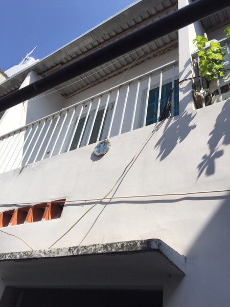 Nhà trọ cho thuê . KV an ninh , gần trường, chợ . Giá 2,8 tr, 26m2