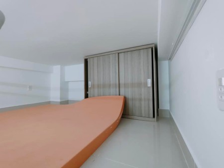 Phòng có ban công siêu rộng+ full nội thất như hình. Giá chuẩn: 4.000.000đ/tháng, 25m2