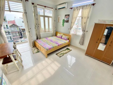 Cho thuê căn hộ có ban công full tiện nghi tại 51L5 Phan Tây Hồ trung tâm Phú Nhuận, 24m2