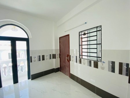 Phòng mới xây ngay đường Xô Viết Nghệ Tĩnh, Bình Thạnh, Giá thuê chỉ từ 3tr2 đến 3tr5, 24m2