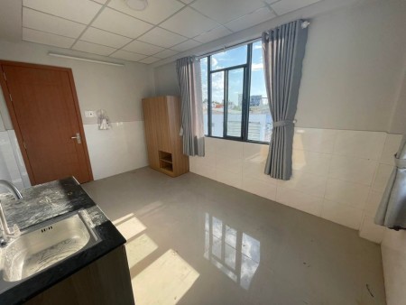 Phòng cao cấp có sẵn nội thất đầy đủ chỉ 3tr7/tháng. Gần đại học Mở, IUH, Gia Định, Văn Lang, 25m2