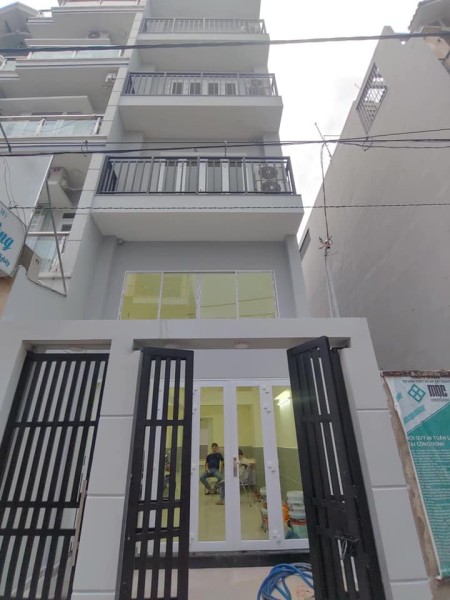 Có phòng ban công, giá từ 3tr5, Phòng đang lên gác 3tr6 tại Gò Vấp. Lh để biết thêm 0982800298, 23m2