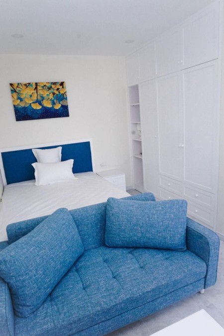 Cho thuê phòng dạng Studio sang trọng mặt tiền 10 Trần Hữu Trang P11 Q.Phú Nhuận, 25m2