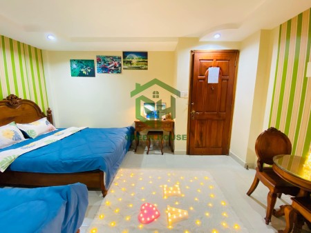Cho thuê phòng, chdv mới 100% tại 25 Đường Cửu Long, Tân Bình, full nội thất gỗ sang trọng, 25m2