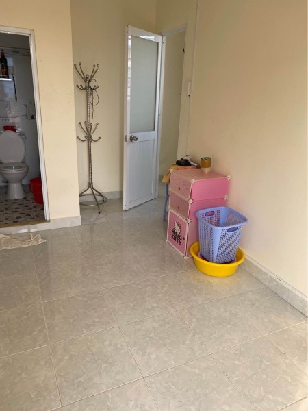 Cho nữ thuê phòng trọ tại 192/18 Cách mạng tháng 8 Phường 10 Quận 3. DT 18m2, giá 2 Triệu, 18m2
