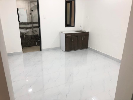 Còn 4 phòng mới Full nội thất có cửa sổ, ban công ở Nguyễn Thái Sơn. Liên hệ để xem phòng 0769859232, 23m2