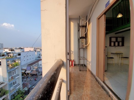 Phòng ban công tại Nguyễn sỹ Sách, Tân Bình, 35m2