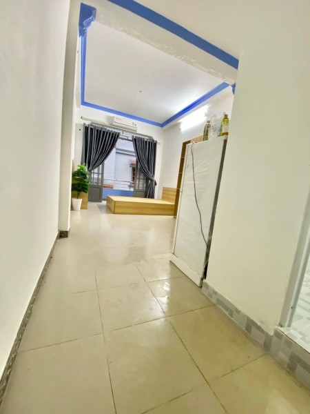 Phòng dạng studio Cửa sổ ban công lớn rất đẹp và mát mẽ tại Hậu Giang, F4, Tân Bình, 25m2