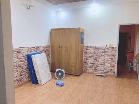 Phòng trống gần siêu thi coopmart Phan Xích long có ban công giá 3,2Tr và 3.5Tr, 25m2