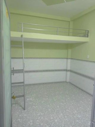 Phòng trọ có máy lạnh có gác đúc ốp đá 18m2 - 22m2 giá 2,6 Triệu/Tháng - 2,7 Triệu/Tháng, 18m2