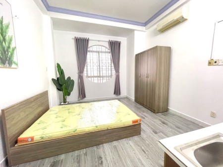 Cho thuê phòng hẻm Huỳnh Tịnh Của, Quận 3 ( sát trần quang khải Q1, khu trung tâm ), 26m2