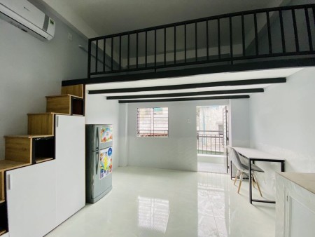 Cho thuê phòng ban công tại 502 Đường Thống Nhất, Phường 12, Gò Vấp. Giá chỉ 4tr4 (có thể ở liền), 24m2
