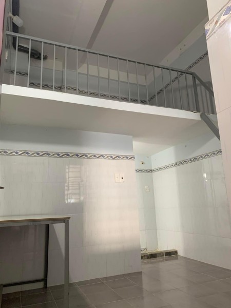 Cho thuê phòng tại 78 Đường số 6, Phường Bình Trưng Đông, Quận 2 giá 2,6 Triệu/tháng, 25m2