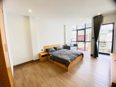 Phòng Cao Cấp ngay Trung Tâm Quận 3 có ban công, cửa sổ thoáng mát, full nội thất, 25m2