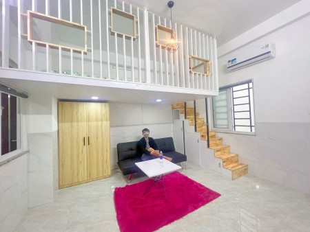 Cho thuê căn hộ DUPLEX RỘNG gần Etown Cộng Hòa Tân Bình, 40m2