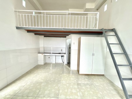 Chính chủ cho thuê phòng GÁC CAO - cầu vượt LÊ TRỌNG TẤN - Chỉ 3TR, 30m2