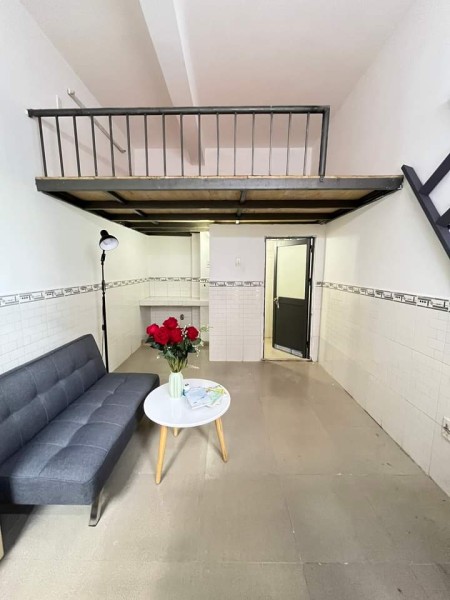 Phòng trọ giá sinh viên ngay cầu vượt Lê Trọng Tấn, 30m2