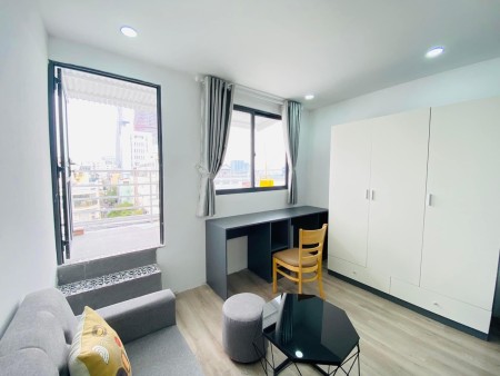 Studio 1PN Full NT gần Cầu Kênh Tẻ, ĐH Nguyễn Tất Thành ,Calmette- Quận 4, 40m2