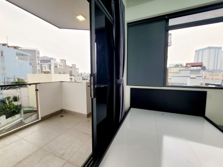 Căn hộ mới xây, full nội thất, ban công cửa sổ rộng an ninh tiện nghi, 30m2