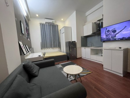 Quận 4 Stuido full nội thất cửa sổ thoáng an ninh tiện nghi, phòng đẹp giá tốt gần cầu Calmate, 25m2