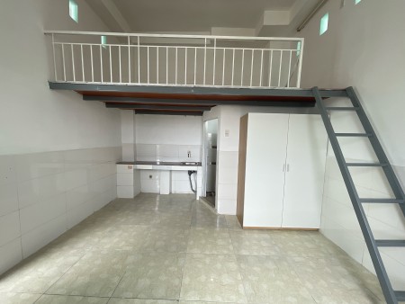 Phòng trọ có gác gần ĐHCN Thực Phẩm Tân Phú, 25m2