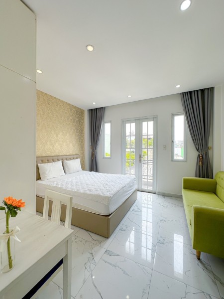Cho thuê căn hộ BAN CÔNG RIÊNG_full nội thất ở chợ Hạnh Thông Tây GV, 30m2