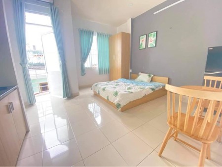 Căn hộ có nội thất gần ngã tư Bảy Hiền Tân Bình, 25m2