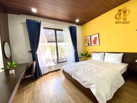 Cho thuê căn hộ FULL NT,CÓ HỒ BƠI,BANCON,SÂN THƯỢNG VIEW SANG SỊN Q7, 35m2