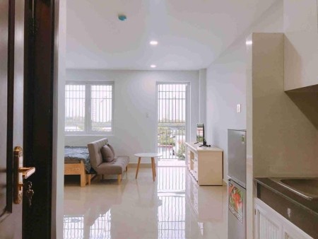 Quận 7 - Studio ban công lớn gần ĐH RMIT, Tôn Đức Thắng, 35m2