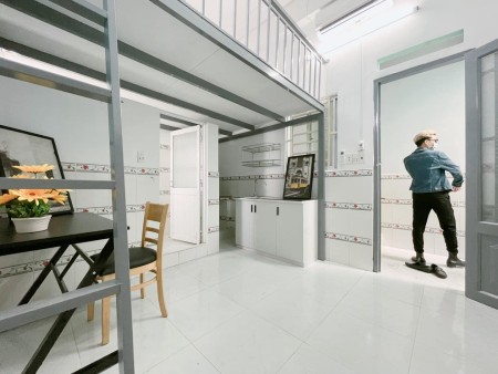 Phòng trọ ở 4 người cạnh ĐHCN.Thực Phẩm Tân Phú, 25m2