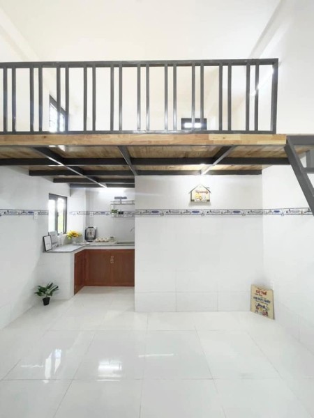 Căn hộ Duplex, có máy lạnh ở Cửu Long Tân Bình, 18m2