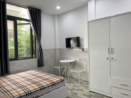 Studio Full NT Sạch Thoáng Gần Kênh Tẻ Ngay Quận 7, 30m2