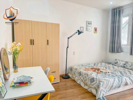 Cho thuê CHDV cạnh Vòng Xoay Lăng Cha Cả, 20m2
