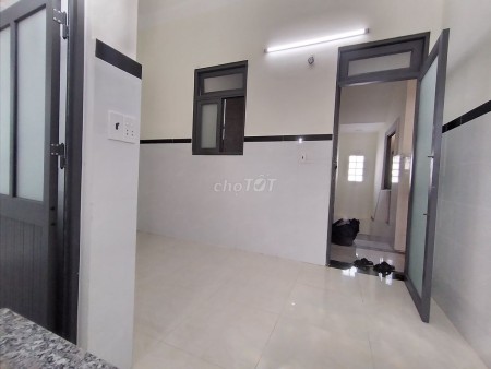 Phòng trọ giá rẻ sinh viên ở 4ng giá chỉ 2tr7 P15 Tân Bình, 25m2