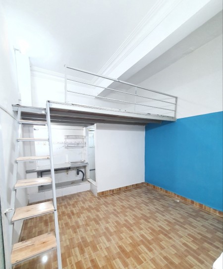 GIảm sâu tận 40% phòng gác lửng rộng rãi ban công cửa sổ tiện nghi NT đầy đủ tại Tân Bình, 25m2