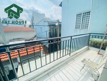 Trống phòng có gác và ban công KV Trường Chinh Tân Phú, 25m2
