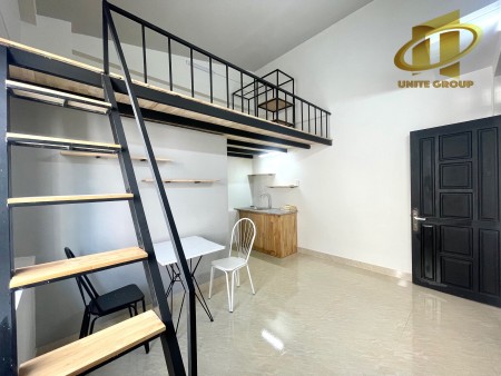 Quận 7 - Duplex full nội thất cửa sổ lớn đón nắng, 30m2