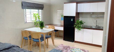 Studio full nội thất cửa sổ lớn ngay Trần Hưng Đạo Quận 5, 40m2
