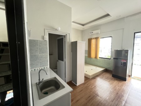 Studio full nội thất ban công thoáng mát Gò Vấp, 25m2