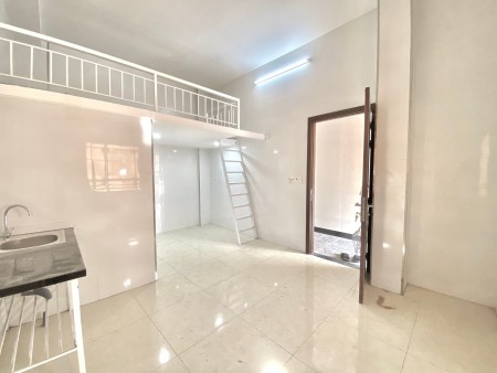 Phòng trọ giá rẻ ở Hoàng Hoa Thám Tân Bình, 30m2