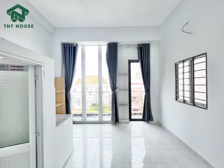 Khai trương phòng trọ giá rẻ _28m2_có gác và ban công thoáng ở Trường Chinh, phường 14, Tân Bình, 28m2