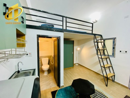Quận 7 - Duplex full nội thất mặt tiền view đẹp, 30m2