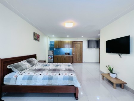 Quận 7 - Studio full nội thất hiện đại - Tiện nghi ngay khu Phú Mỹ Hưng, 30m2